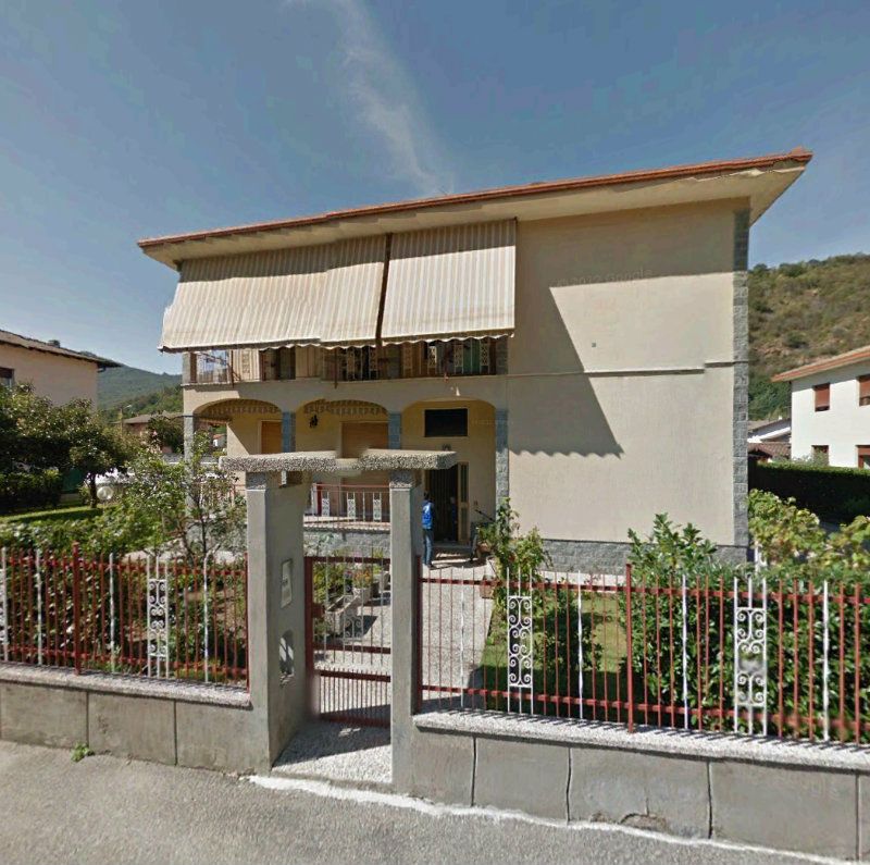  porto-ceresio affitto quart:  broccucci-immobiliare