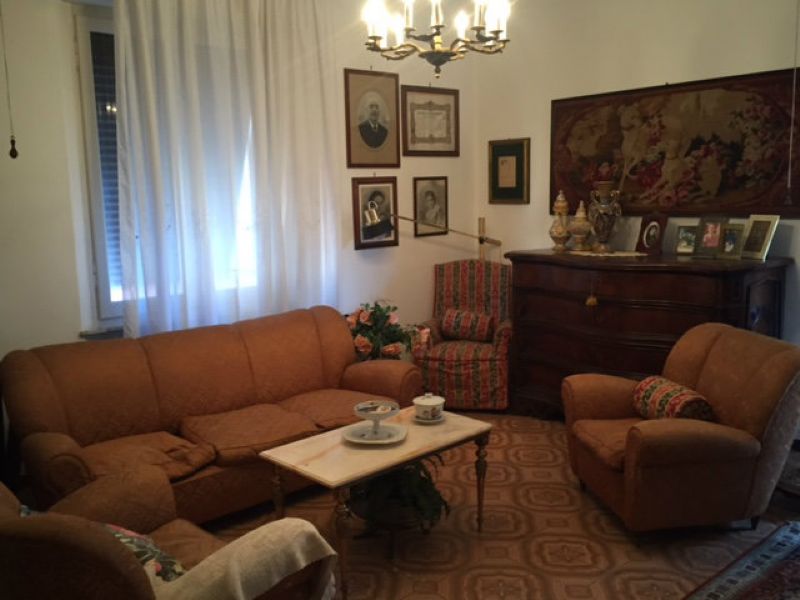 Appartamento ANCONA vendita  CENTRO STORICO  PIAZZA HOUSE AGENZIA IMMOBILIARE