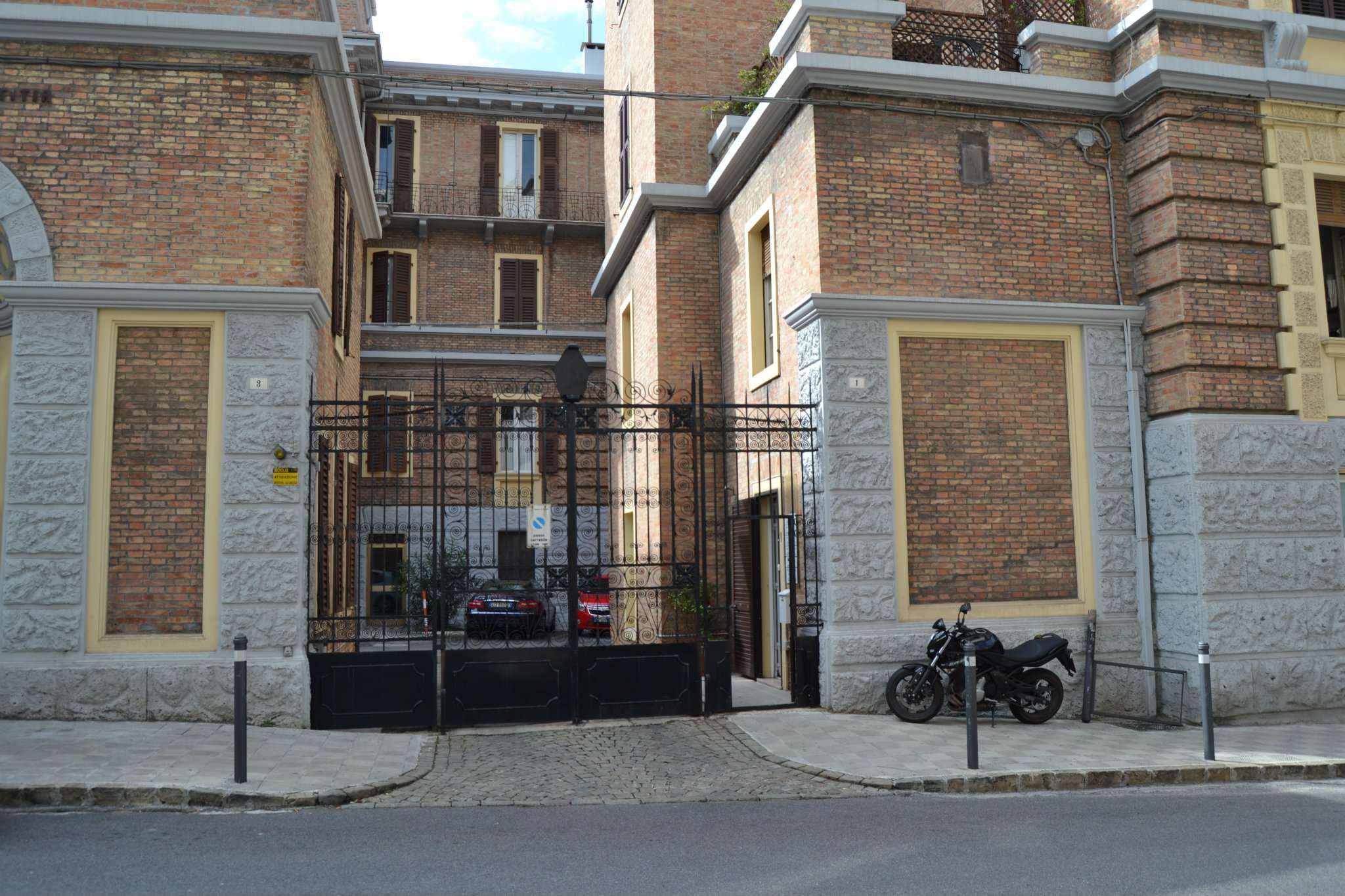  ancona vendita quart: centro storico piazza house agenzia immobiliare