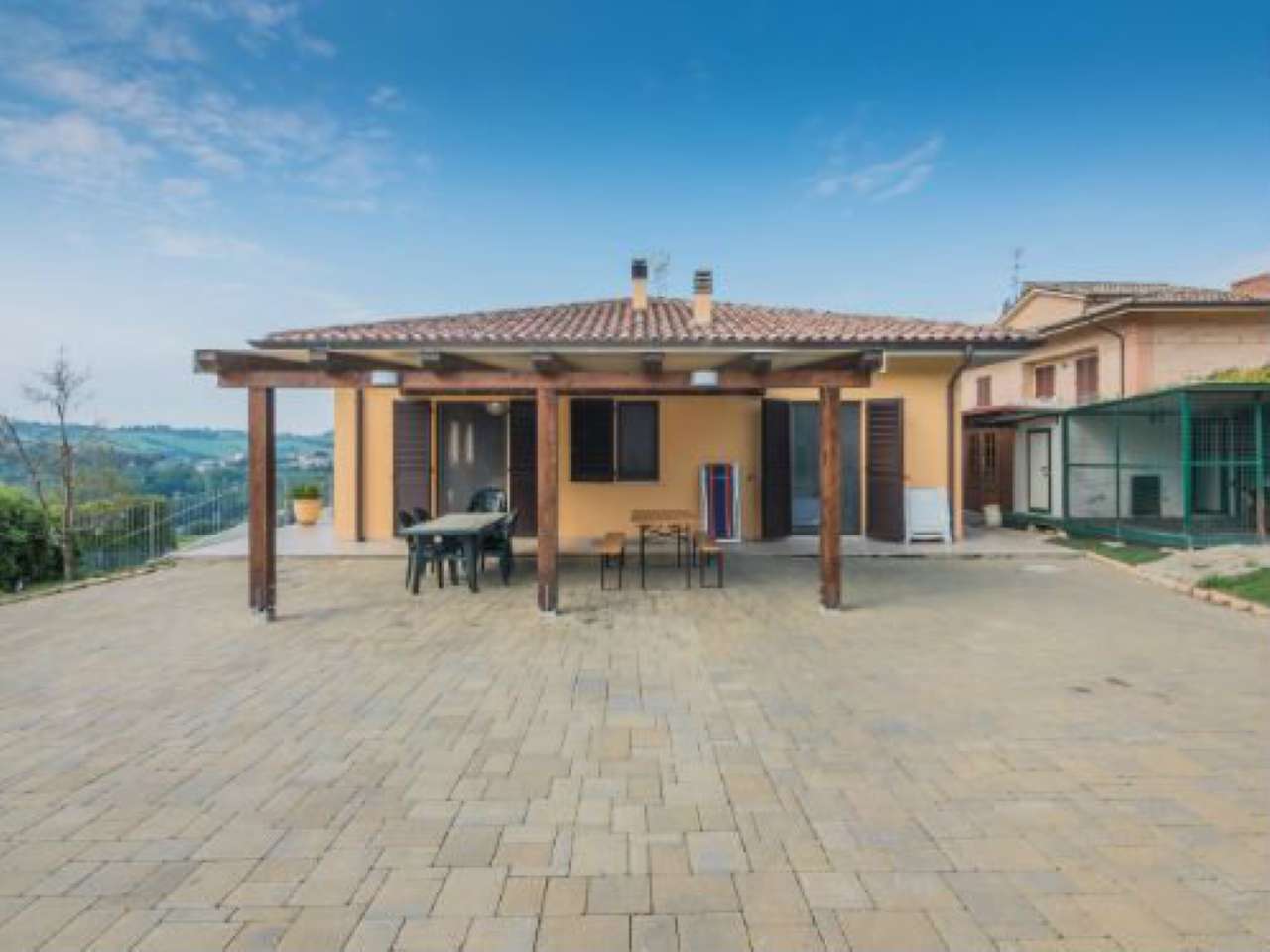 Villa POLVERIGI vendita   DEL VIVAIO PIAZZA HOUSE AGENZIA IMMOBILIARE