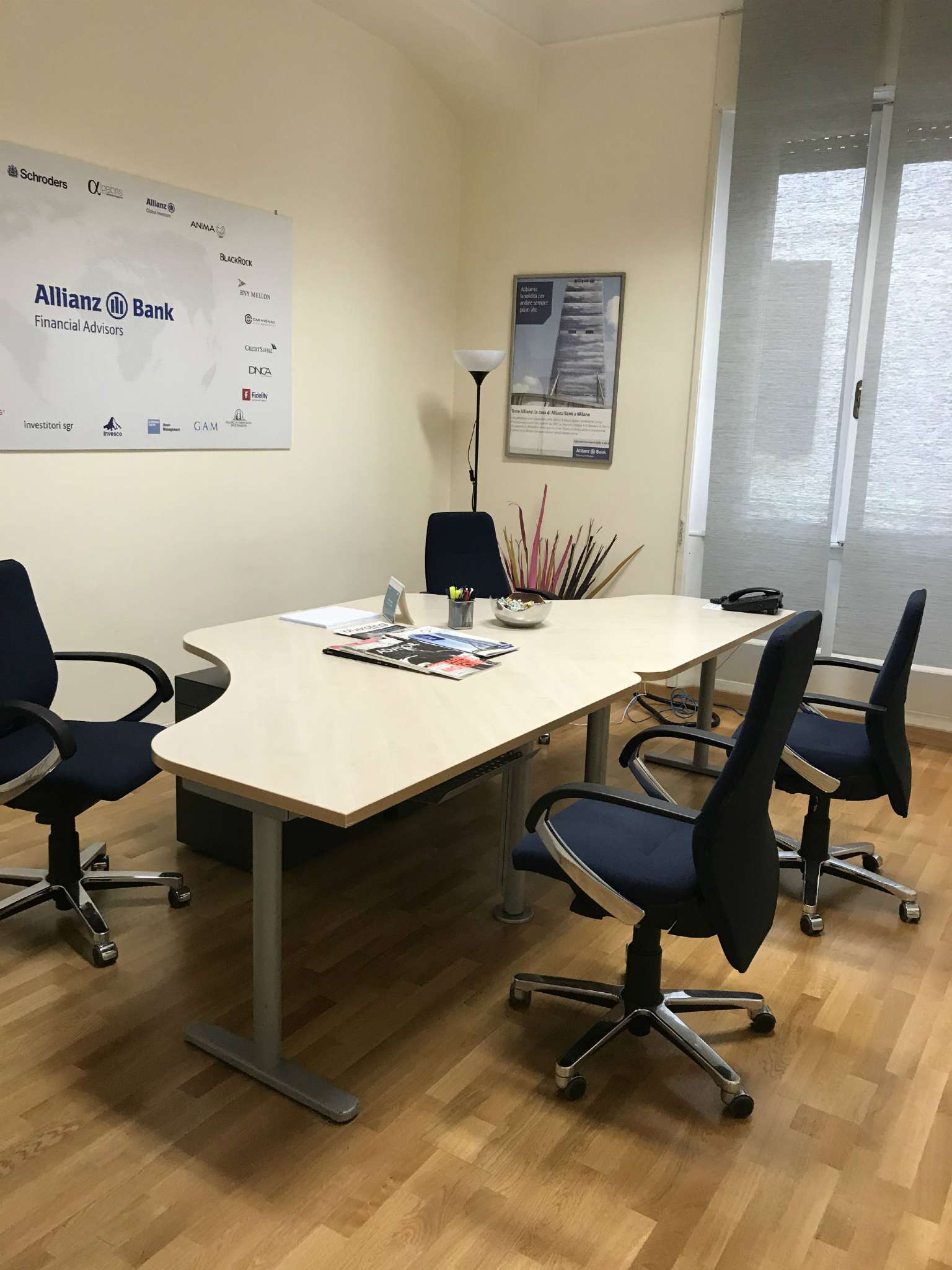 Ufficio - Loc.Com. ANCONA affitto  CENTRO STORICO  PIAZZA HOUSE AGENZIA IMMOBILIARE