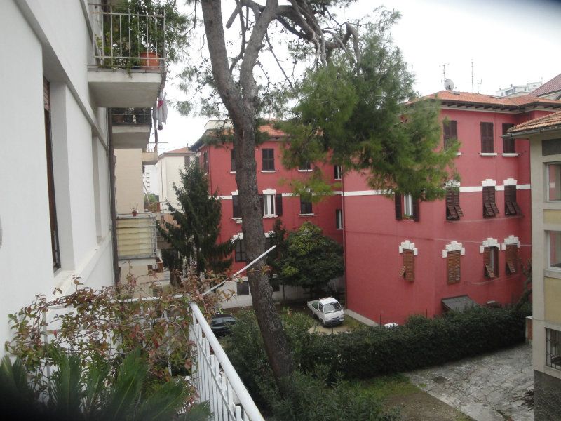 Appartamento ANCONA vendita  CENTRO STORICO  PIAZZA HOUSE AGENZIA IMMOBILIARE