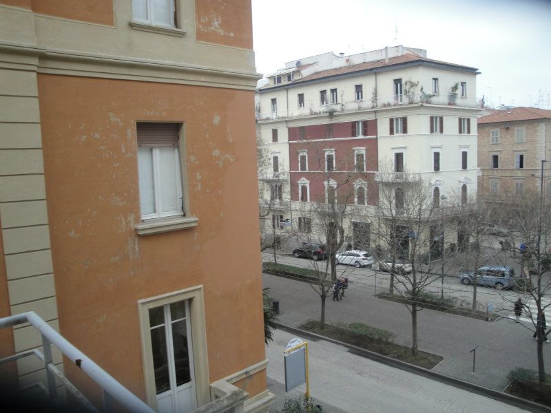 Appartamento ANCONA vendita  CENTRO STORICO  PIAZZA HOUSE AGENZIA IMMOBILIARE