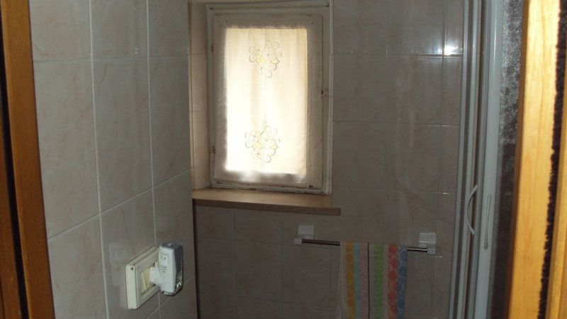 Stabile intero - Palazzo POLVERIGI vendita    PIAZZA HOUSE AGENZIA IMMOBILIARE