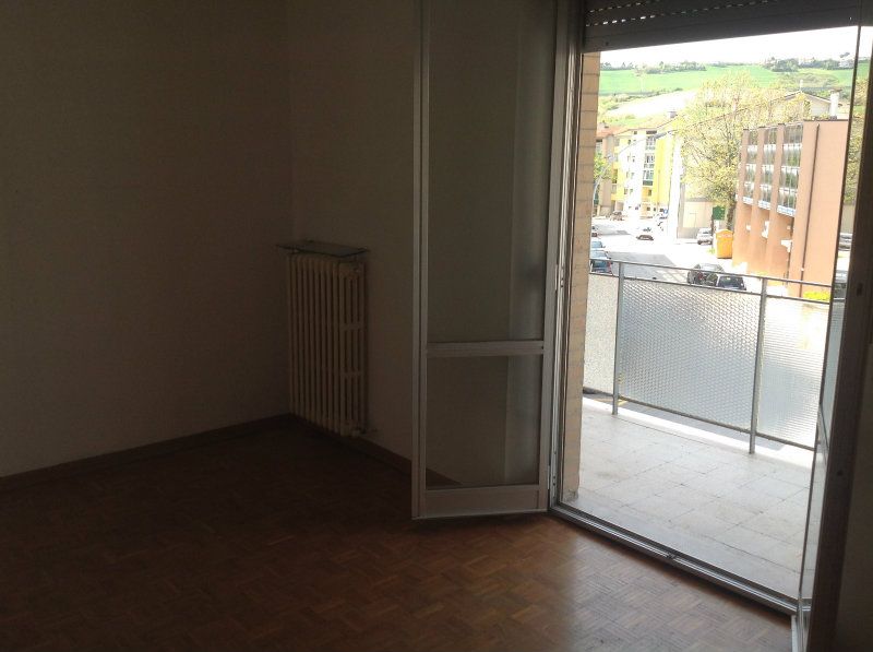 Appartamento ANCONA vendita  COLLEMARINO  PIAZZA HOUSE AGENZIA IMMOBILIARE