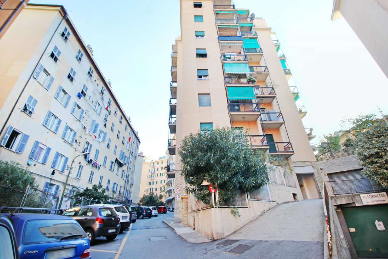  genova vendita quart: sampierdarena del guasta studio immobiliare