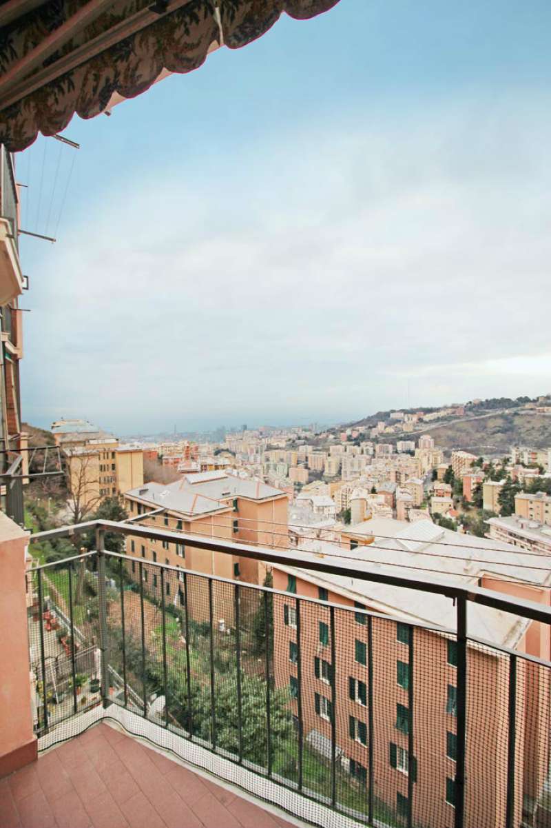 Appartamento GENOVA vendita  OREGINA GIUSSO Del Guasta Studio Immobiliare