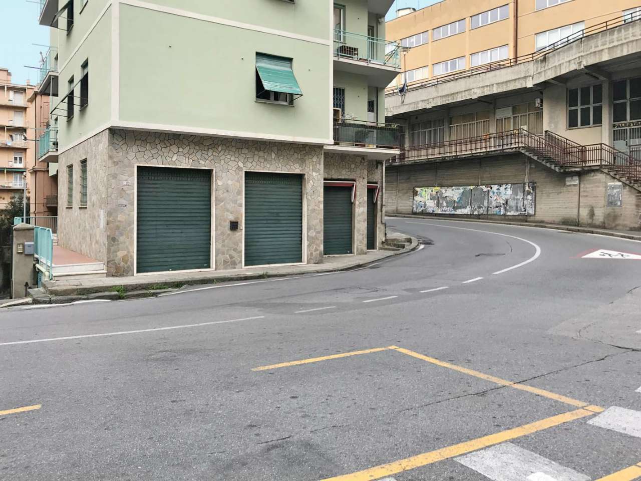 Negozio - Loc.Com. GENOVA affitto  SAN FRUTTUOSO DONGHI Del Guasta Studio Immobiliare
