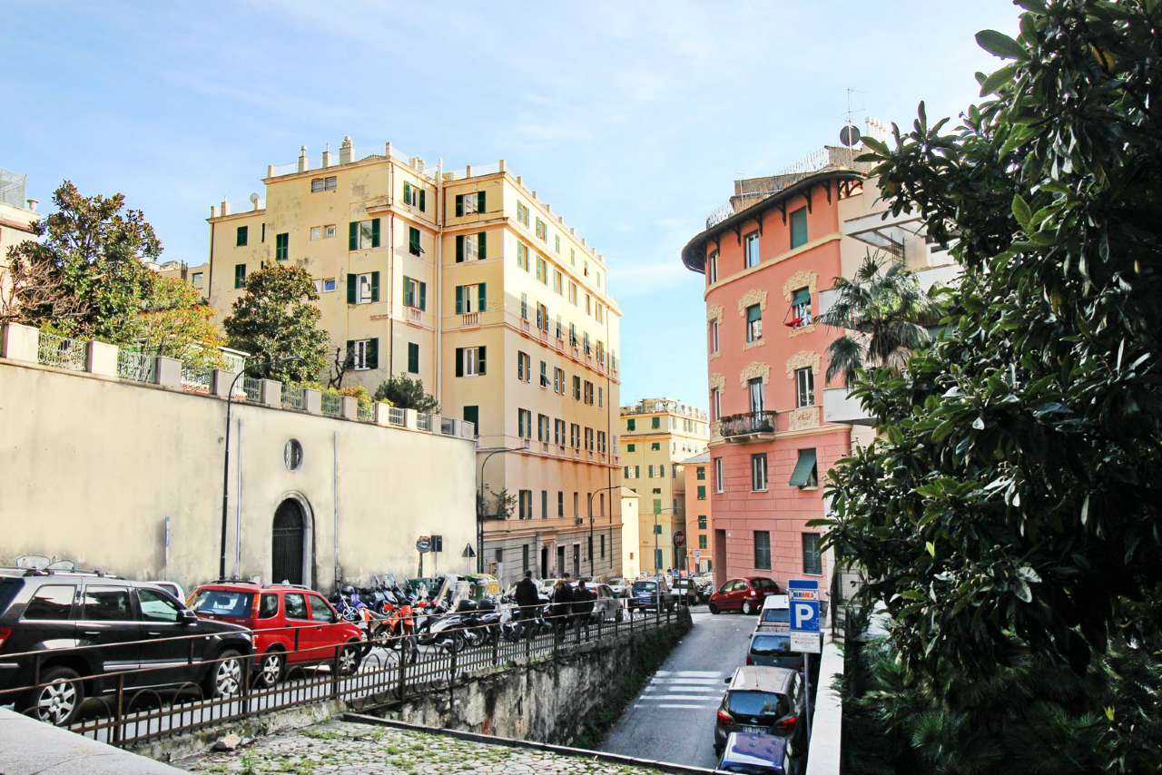  genova vendita quart:  del guasta studio immobiliare