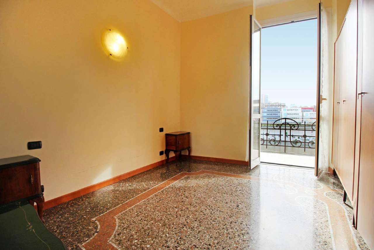 Appartamento GENOVA vendita  SAMPIERDARENA ROLLA Del Guasta Studio Immobiliare