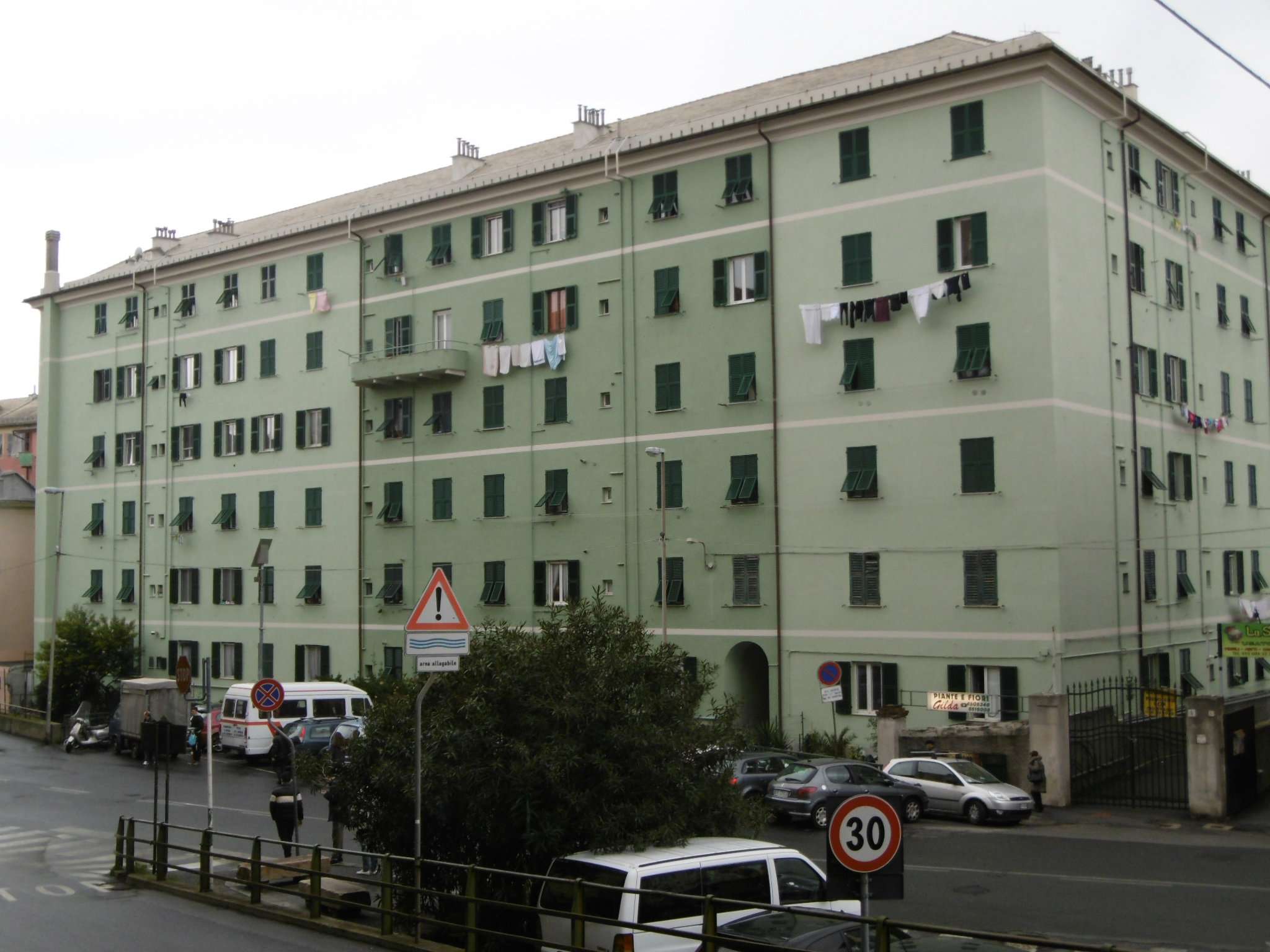  genova vendita quart: sestri p. se imm srl
