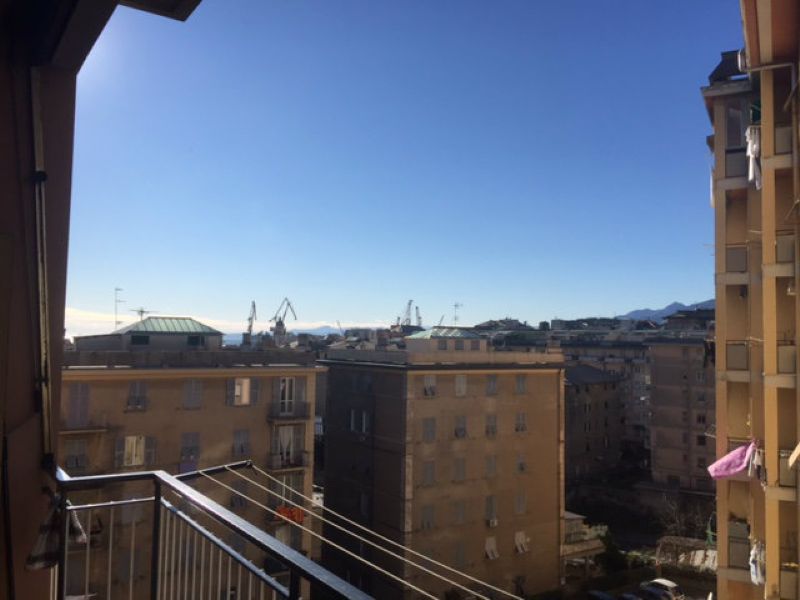  genova vendita quart: sestri p. se imm srl