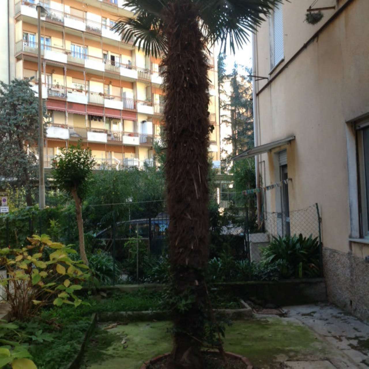  genova vendita quart: pegli se imm srl
