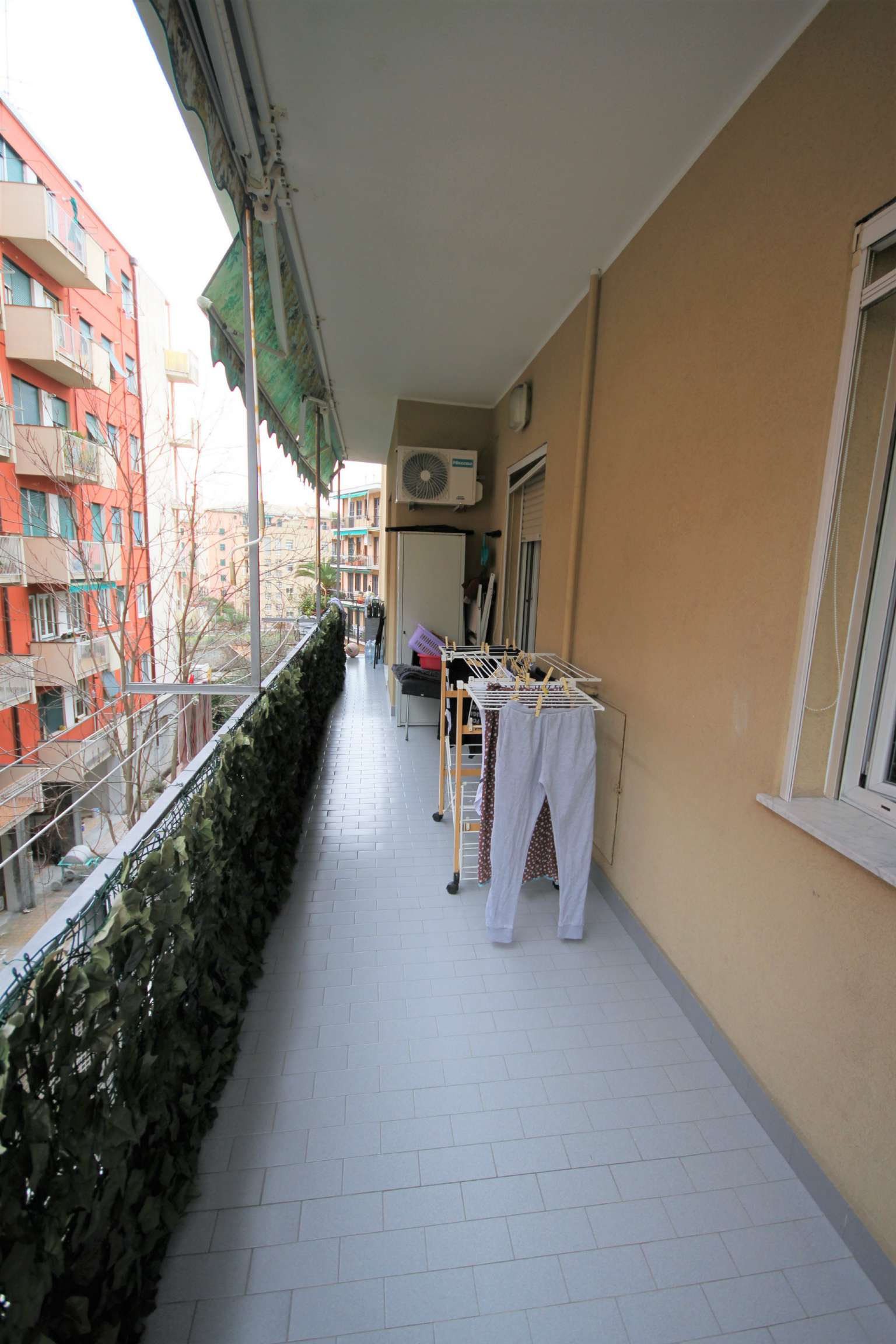  genova vendita quart: quinto se imm srl