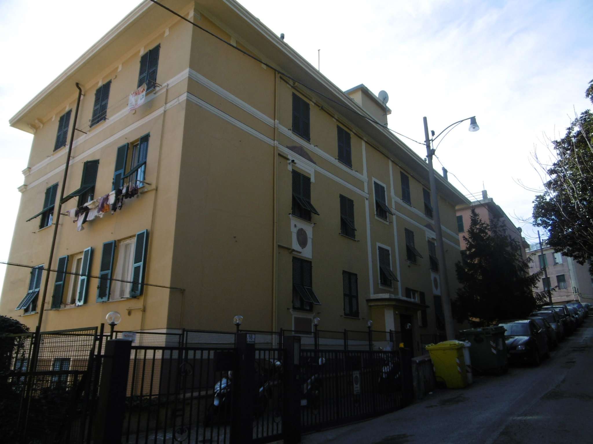  genova vendita quart: cornigliano se imm srl