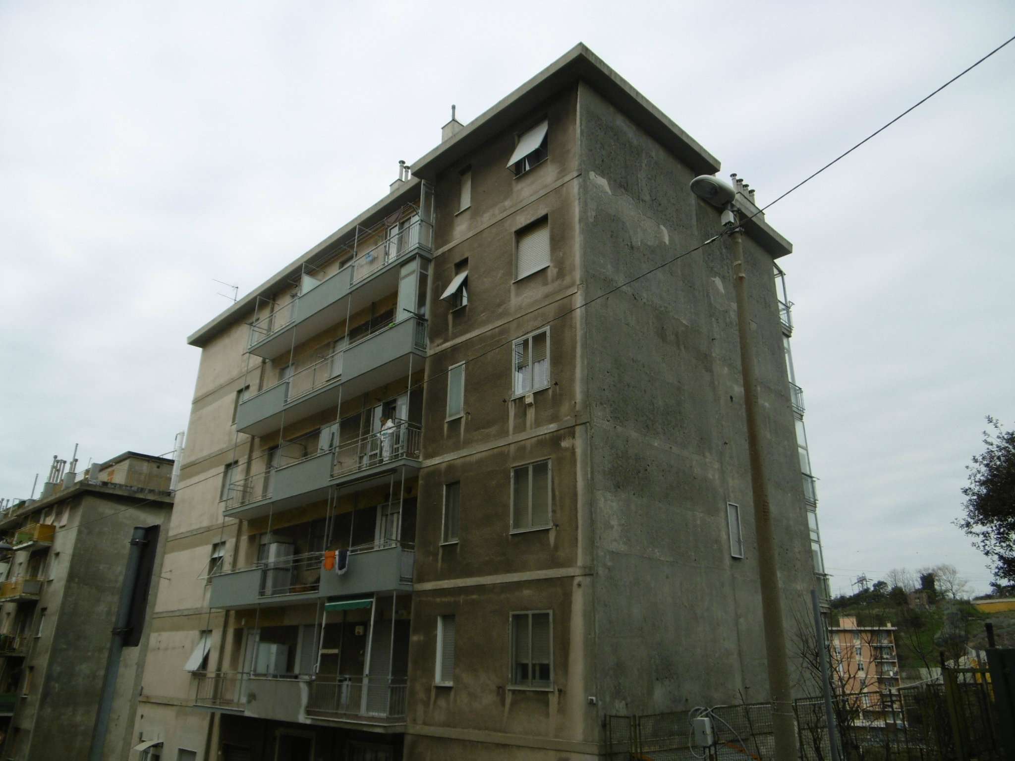  genova vendita quart: cornigliano se imm srl