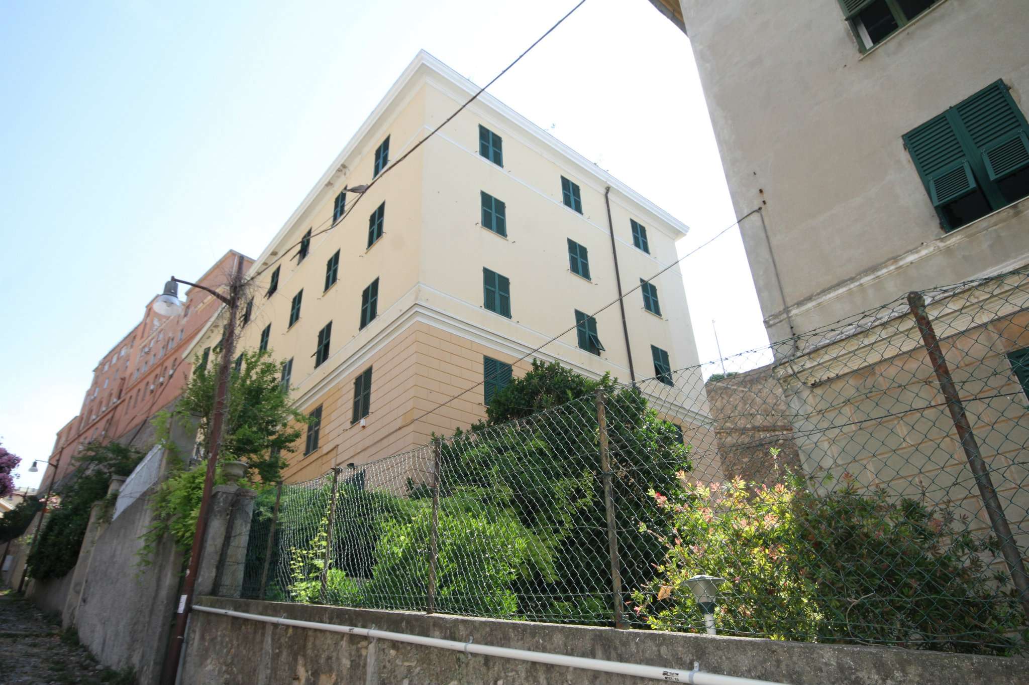  genova vendita quart: oregina se imm srl
