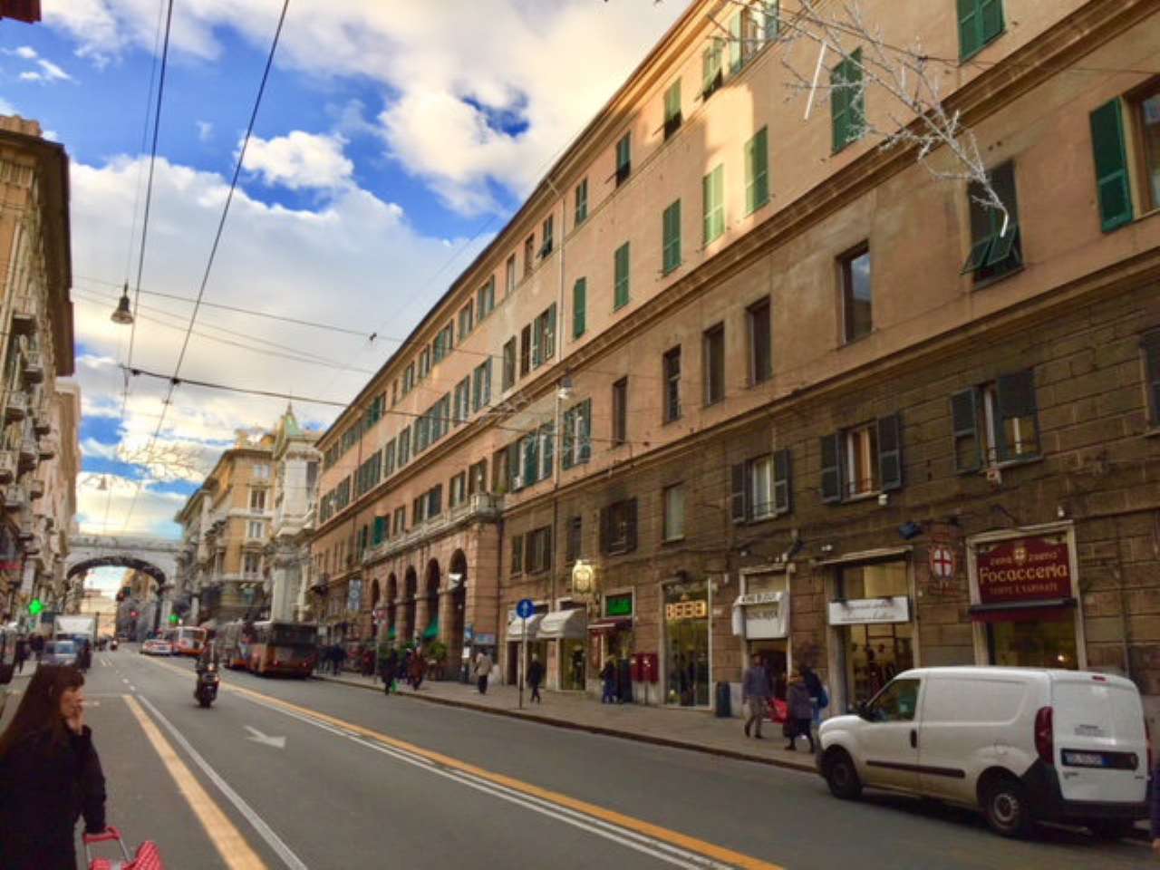  genova vendita quart: centro se imm srl