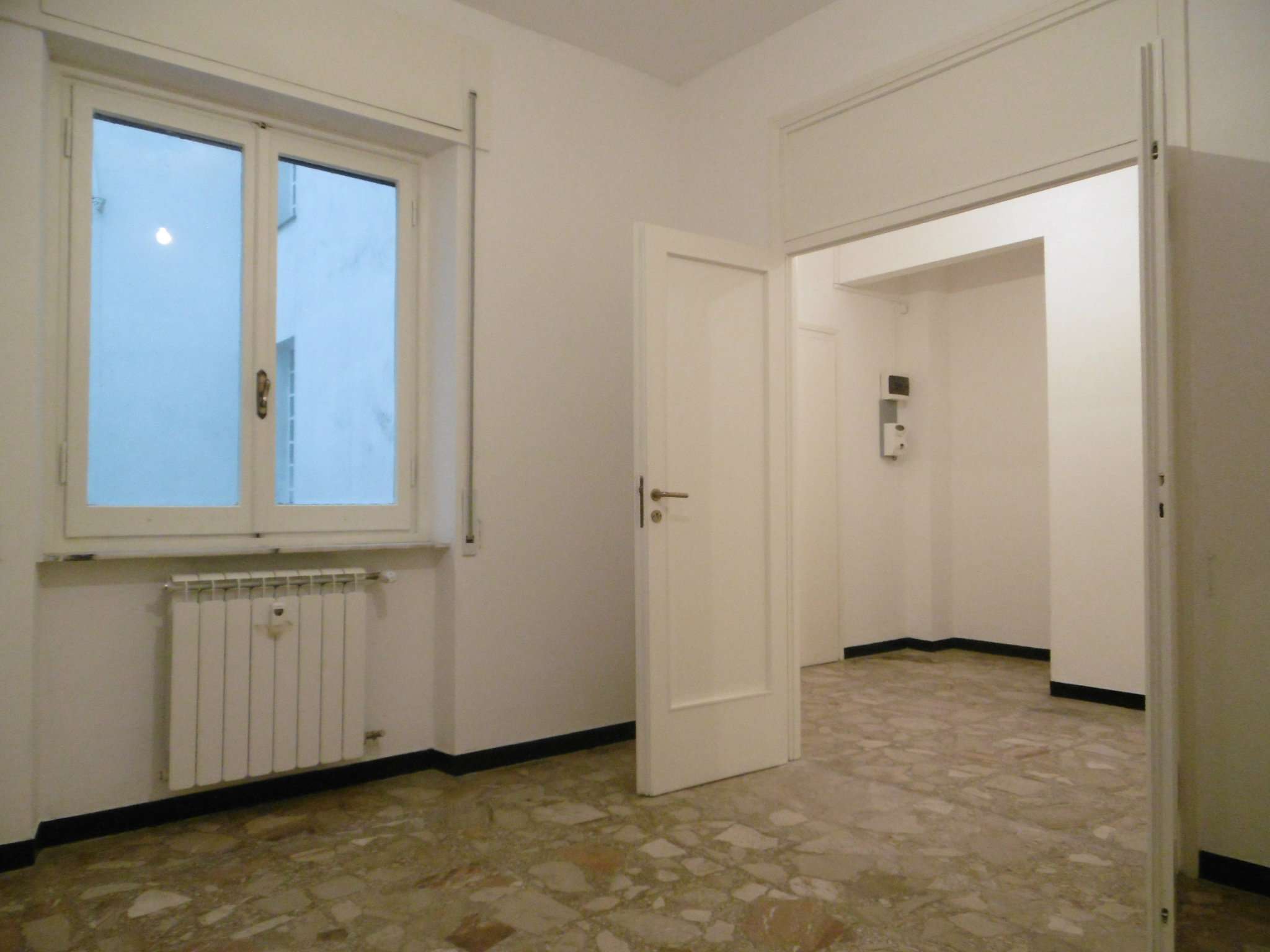 Appartamento GENOVA vendita  SAMPIERDARENA Nino Ronco Se Imm Srl