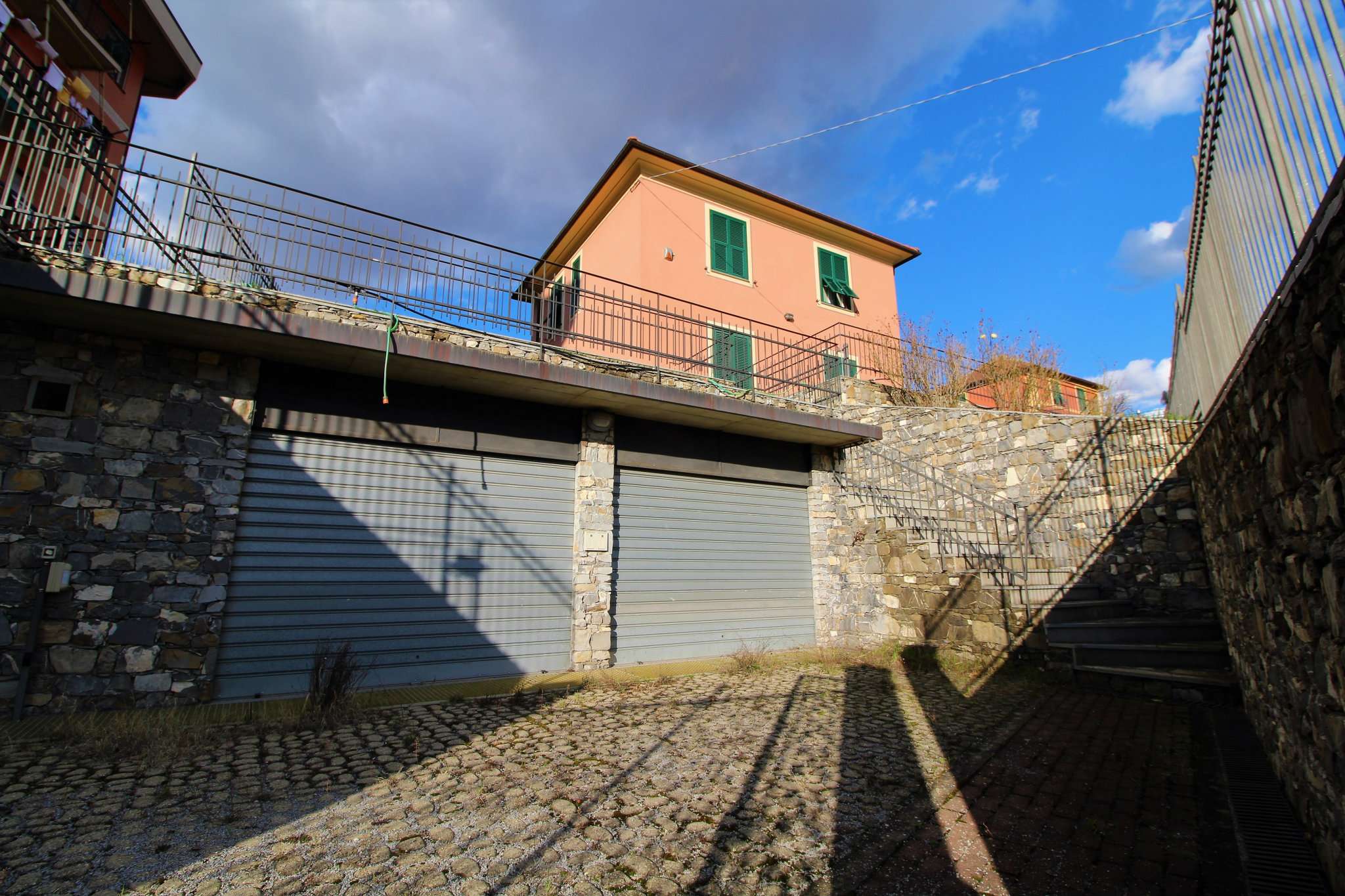  genova vendita quart: molassana se imm srl