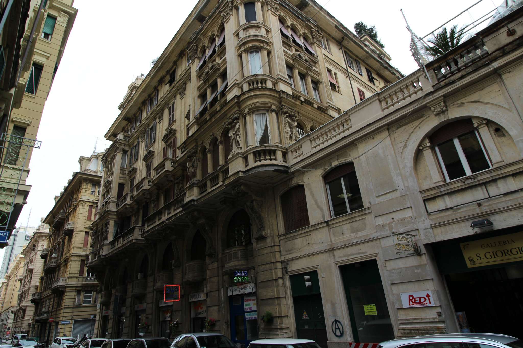  genova vendita quart: centro se-imm-srl