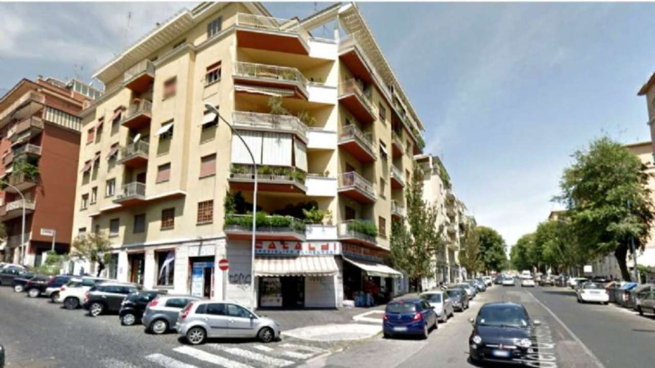 Negozio - Loc.Com. ROMA vendita  GIANICOLENSE (XV MUN.) Andrea Busiri Vici STUDIO QUATTRO VENTI
