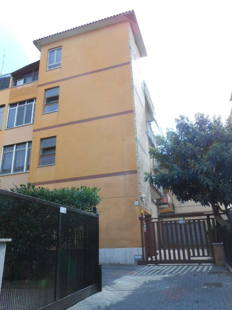  roma vendita quart: torre angela (zona della viii mun.)  romimmobiliare