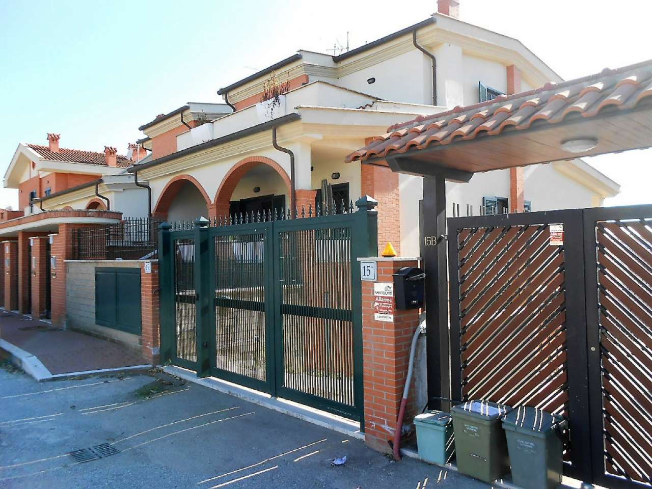 Villa Affiancata - Schiera ROMA vendita  MEZZOCAMMINO (ZONA DELLA XIII MUN.) Emilio Greco romimmobiliare