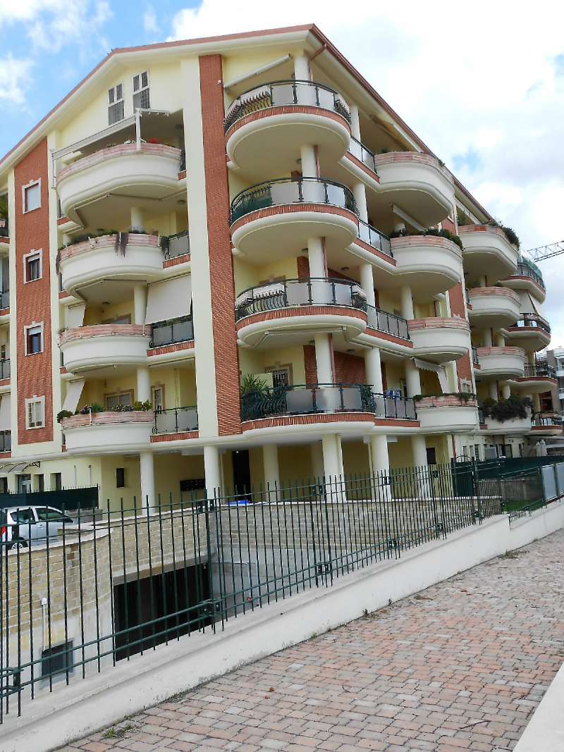  roma vendita quart: mezzocammino (zona della xiii mun.) romimmobiliare