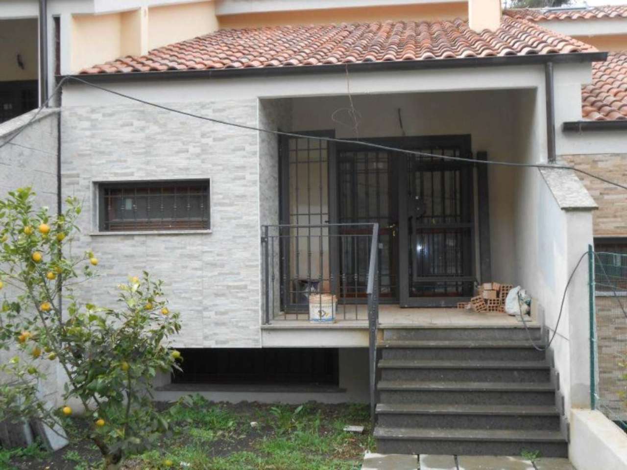 Villa Affiancata - Schiera ROMA vendita  SELVA CANDIDA Somma Lombardo romimmobiliare