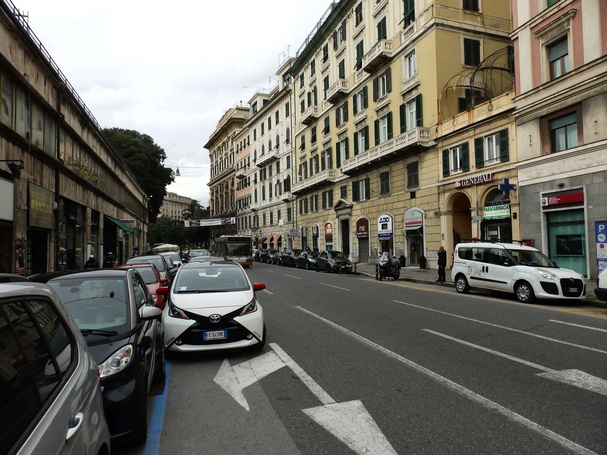 Negozio - Loc.Com. GENOVA vendita   SS. Giacomo e Filippo Genovesimmobiliare