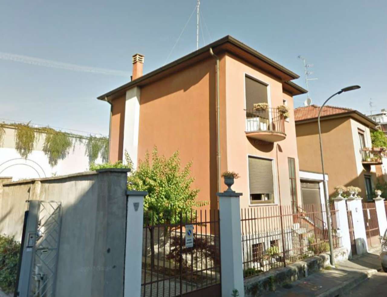 Villa Trifamiliare MILANO vendita  CENTRO STORICO Filippo Severoli Passacase Srl di Passaretti Luca