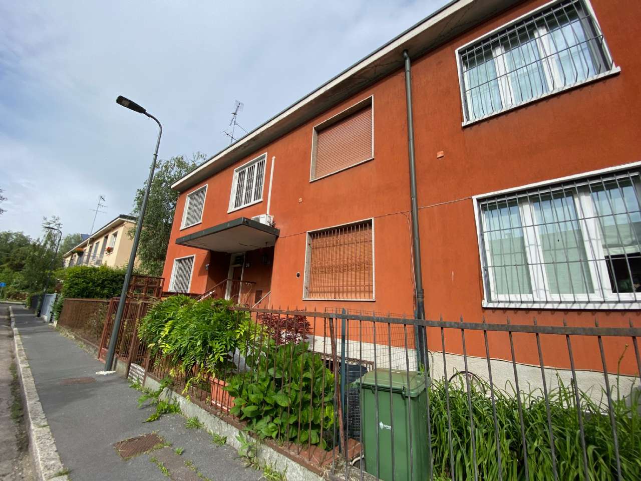 Milano Vendita VILLA A SCHIERA