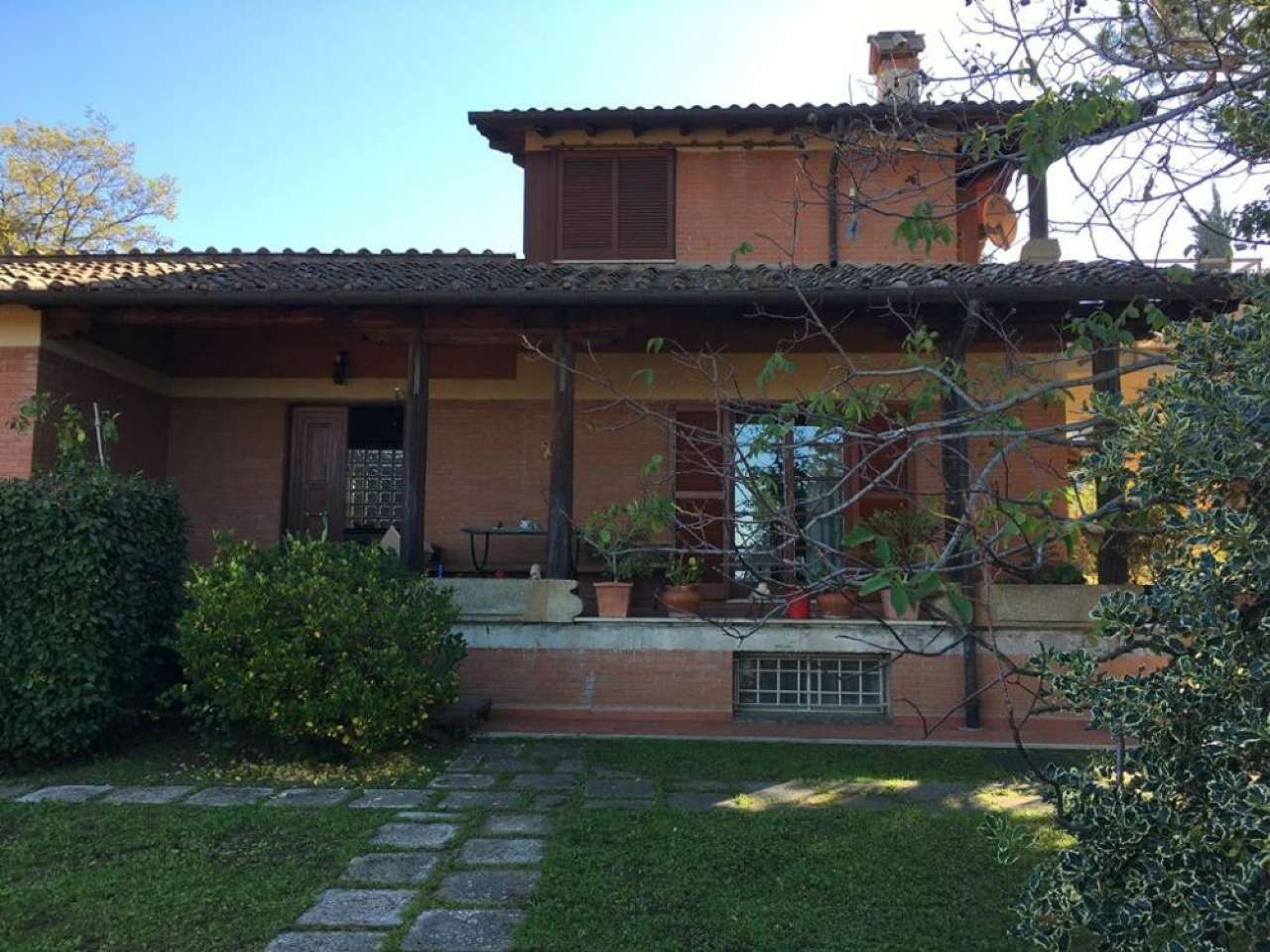 Villa Trifamiliare MONTE PORZIO CATONE vendita   delle Cappellette Eur Centro Immobiliare Srls