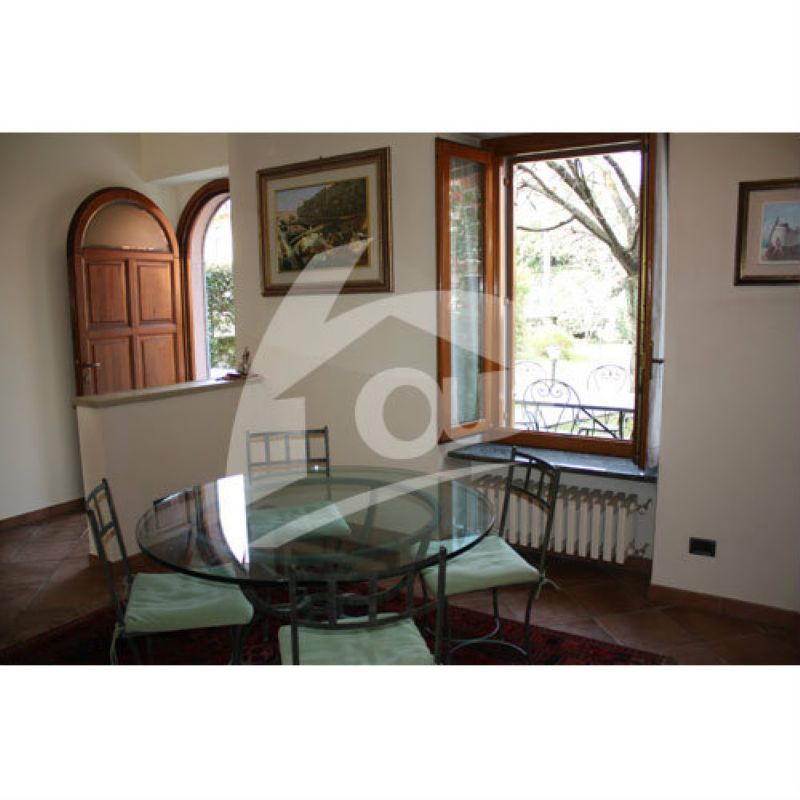 Villa LAVENO-MOMBELLO vendita   Battisti IMMOBILIARE BIZAR