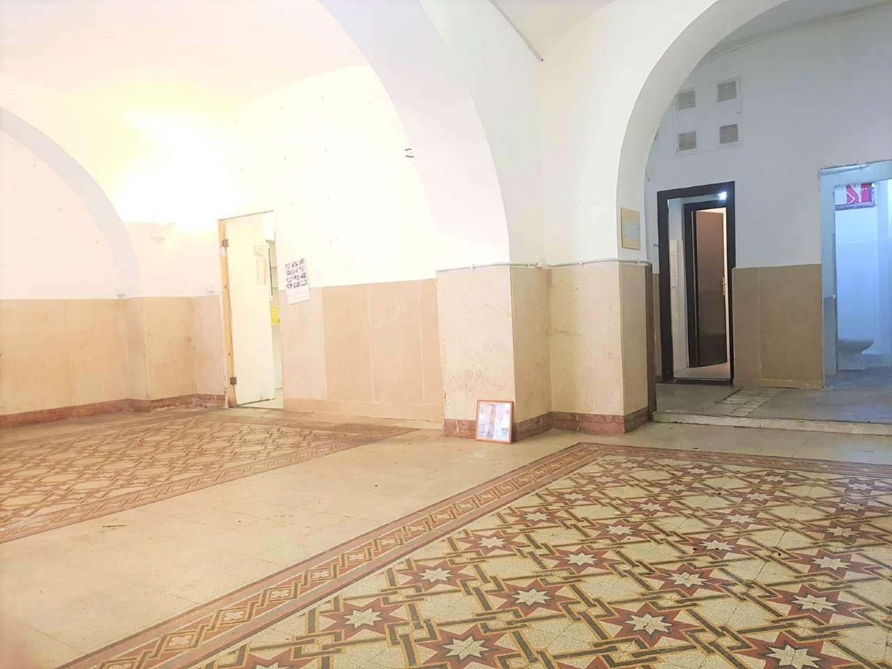 Negozio - Loc.Com. ROMA vendita  Nomentano - san lorenzo degli Equi PUNTO IMMOBILIARE PROVINCIE