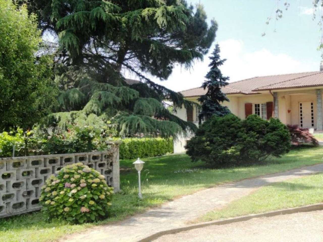 Villa GROPELLO CAIROLI vendita   Zanotti Metropolis