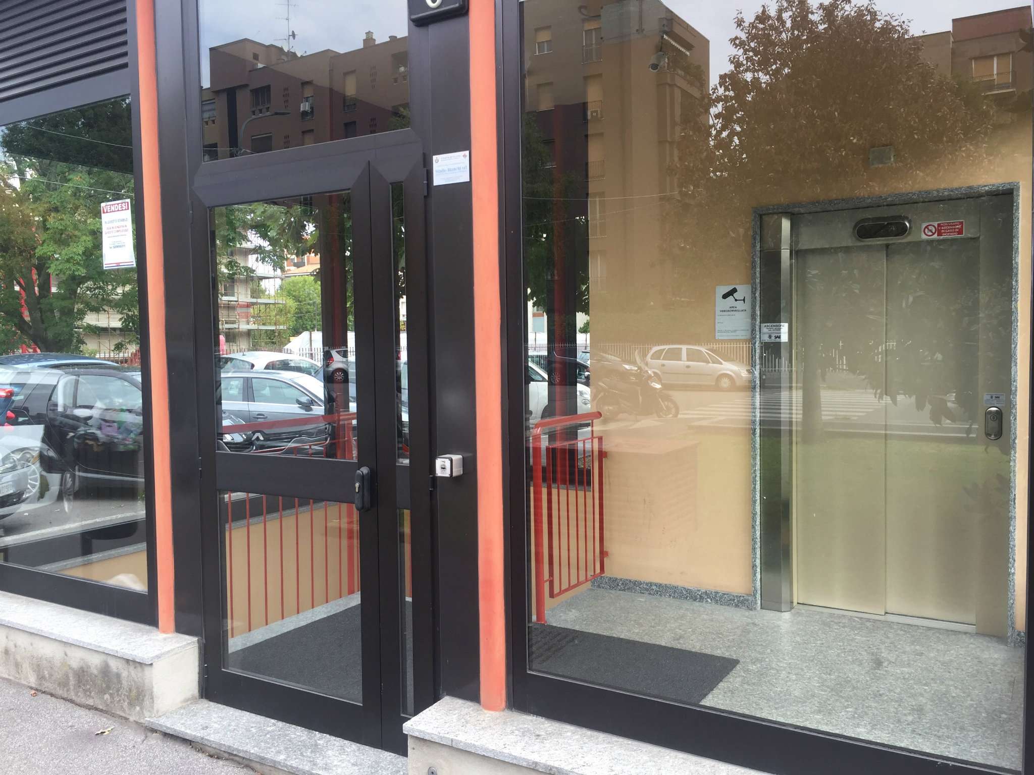 Box auto - Posto auto MILANO vendita  BARONA  A.G. Immobili