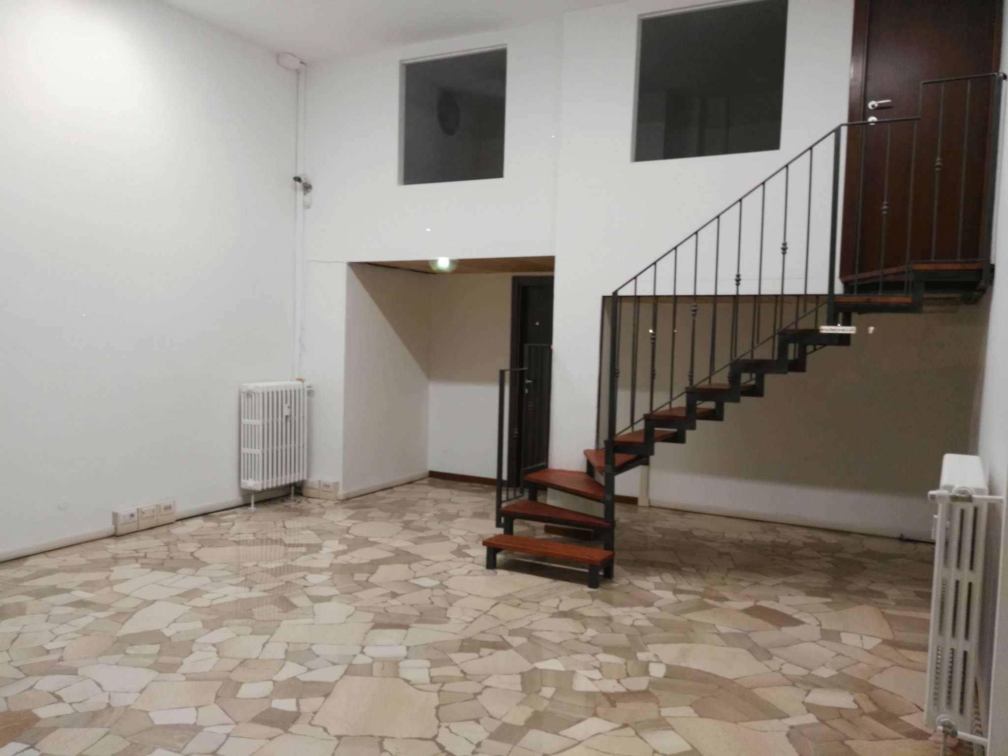 Negozio - Loc.Com. MILANO affitto  CORVETTO Mecenate Prestige Solutions