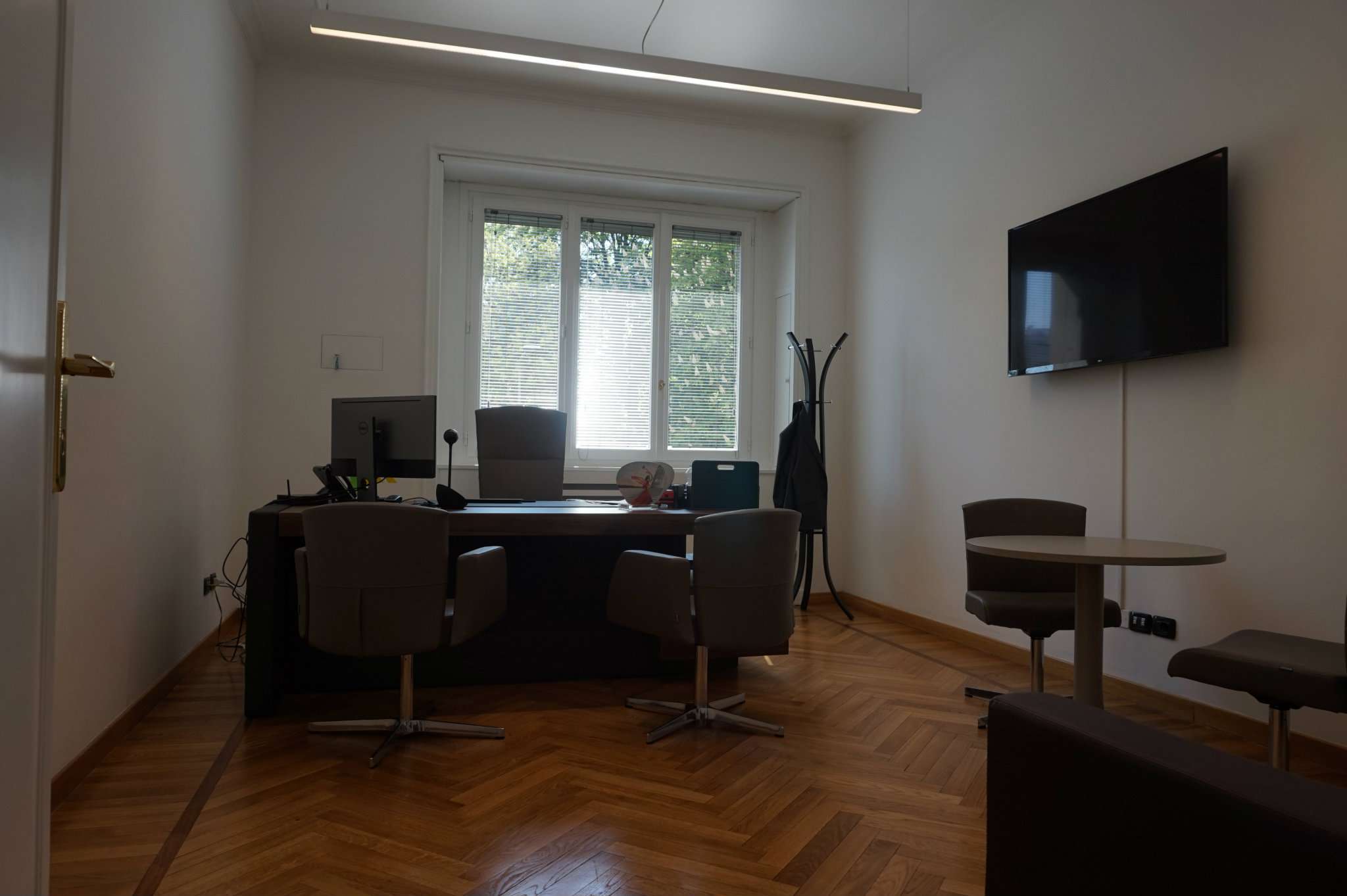 Ufficio - Loc.Com. MILANO affitto  REPUBBLICA repubblica Prestige Solutions