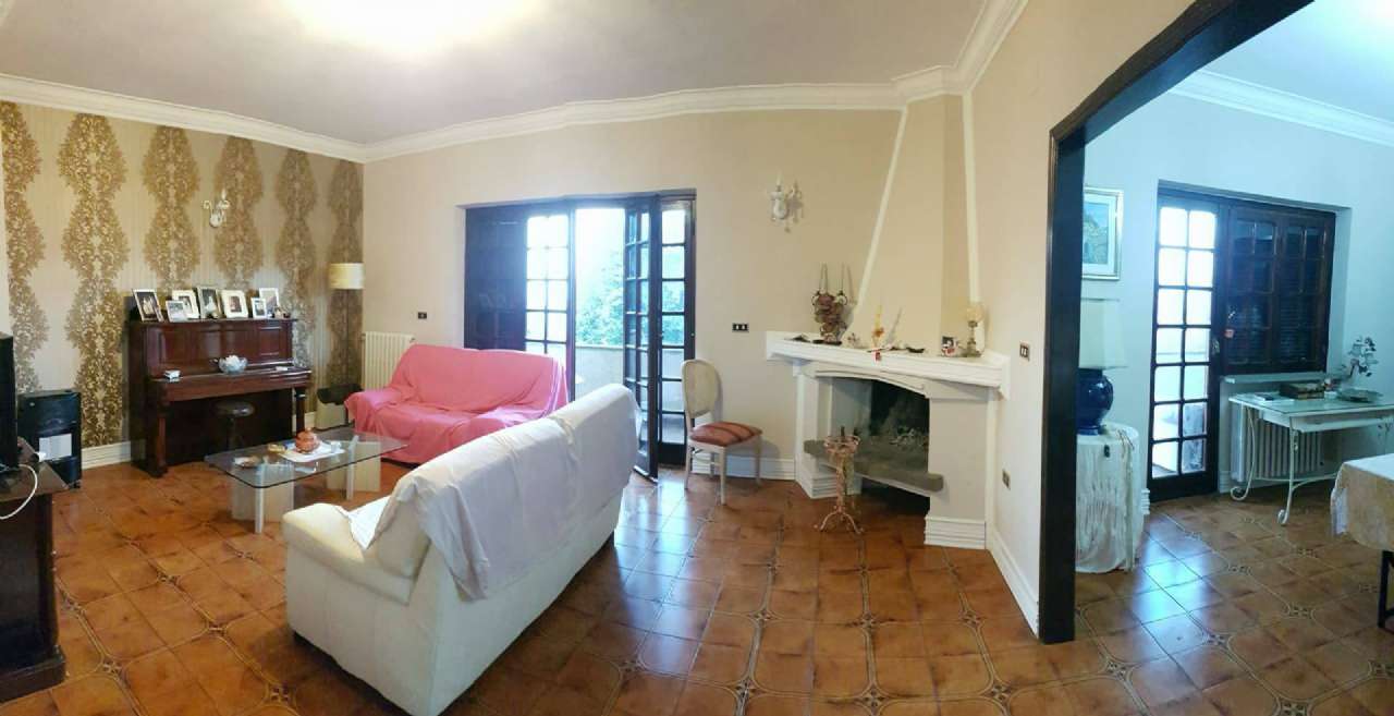 Villa Bifamiliare ROCCA DI PAPA affitto   della repubblica RE Winning