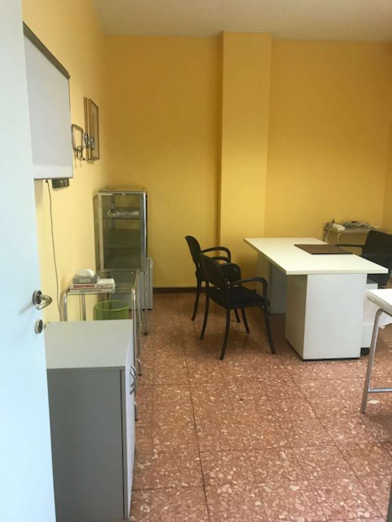 Ufficio - Loc.Com. MILANO affitto  V GIORNATE  OCCASIONE IMMOBILIARE