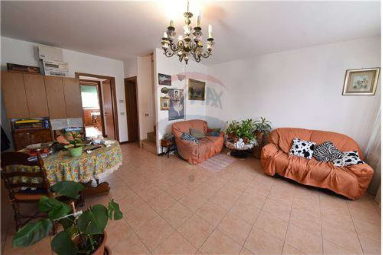 Villa Affiancata - Schiera BOLLATE vendita   Po Remax Fiducia  di Tonetto Marisa