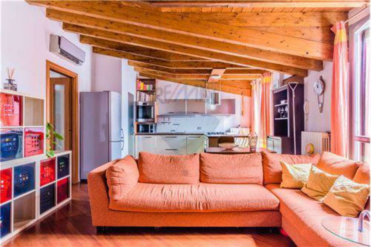 Appartamento MILANO vendita  DERGANO Conte Verde Remax Fiducia  di Tonetto Marisa