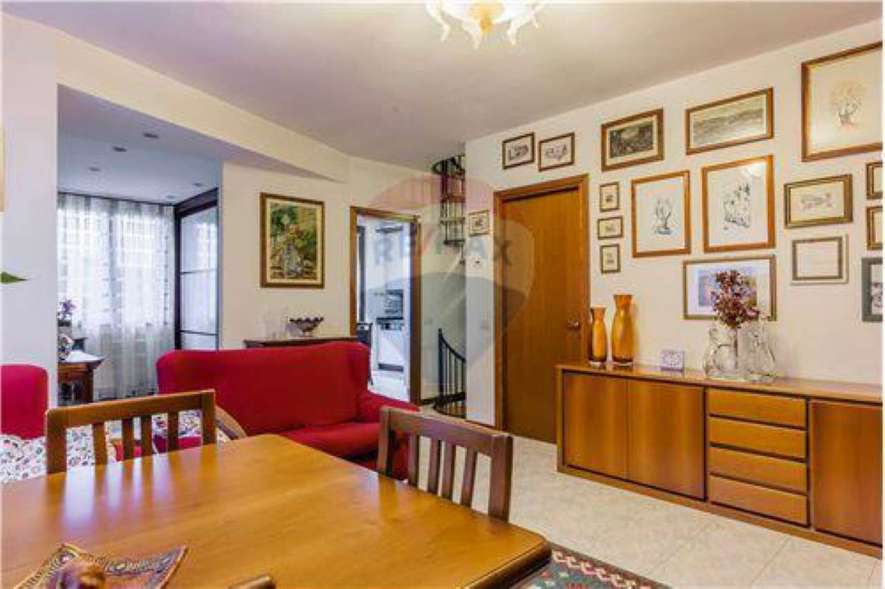 Villa BOLLATE vendita   Madonna in Campagna Remax Fiducia  di Tonetto Marisa