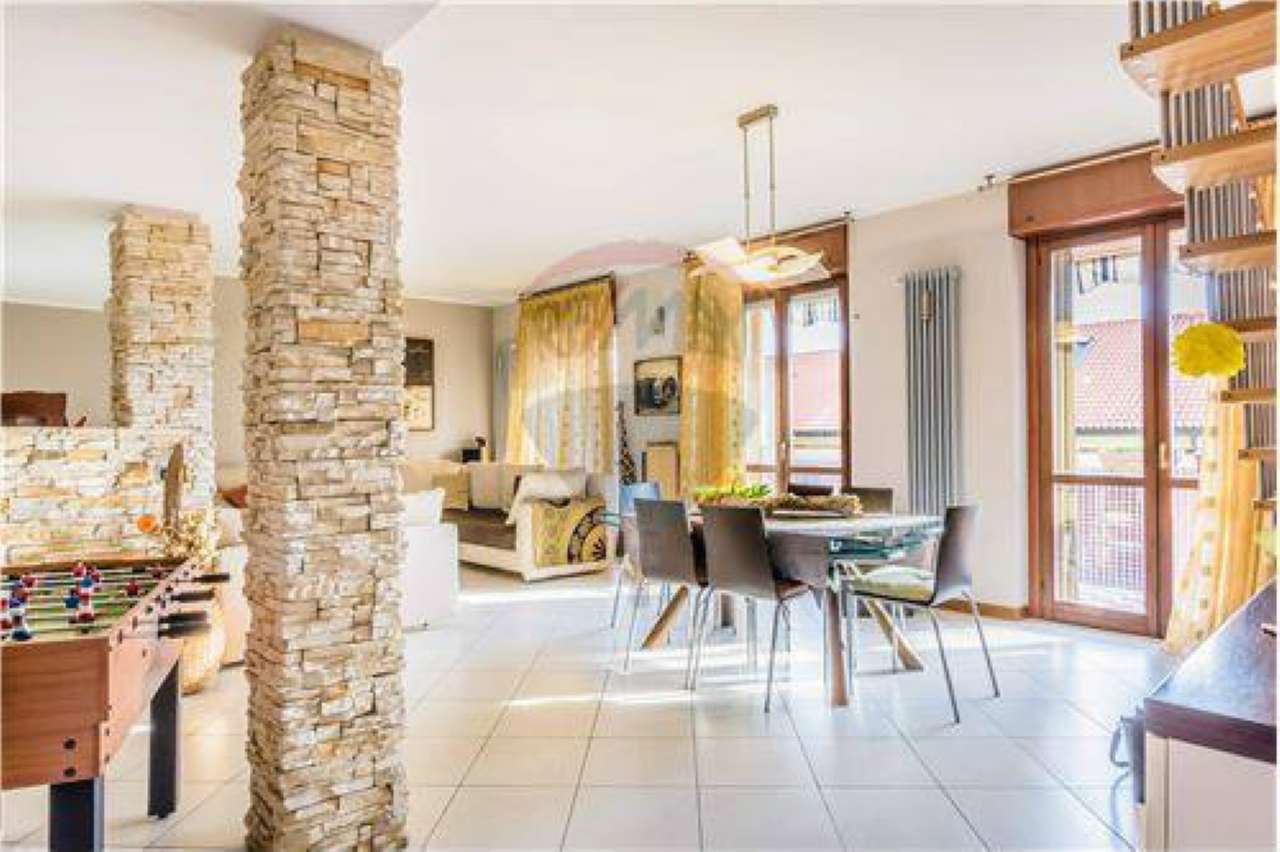 Appartamento BOLLATE vendita   Nino Bixio Remax Fiducia  di Tonetto Marisa