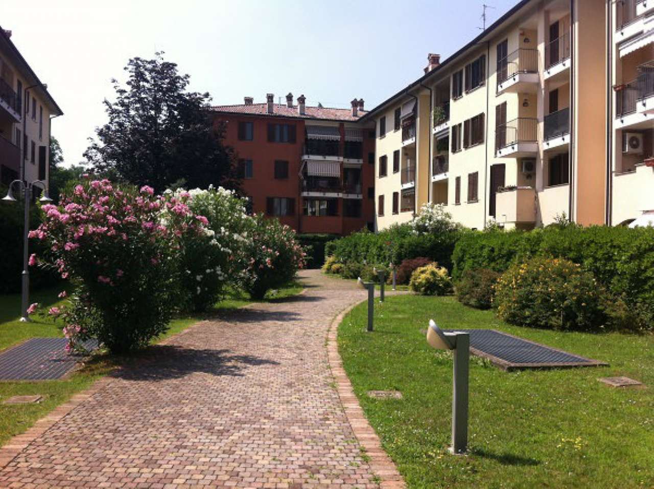 Appartamento CERNUSCO SUL NAVIGLIO vendita   Roggia Arzona Martesana Case s.r.l.