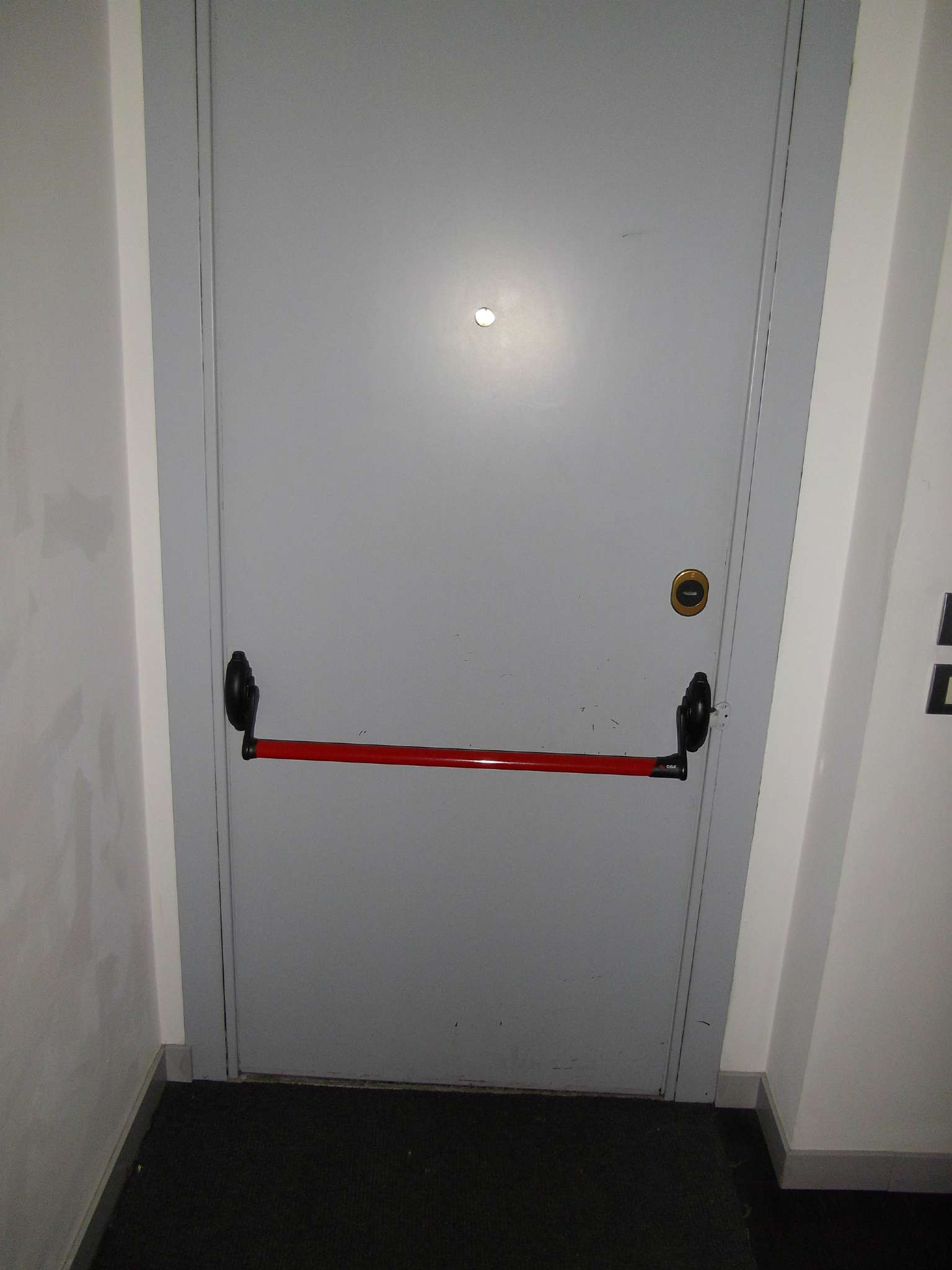 Ufficio - Loc.Com. MILANO affitto  ISOLA CONFALONIERI L'Immobiliare Milano