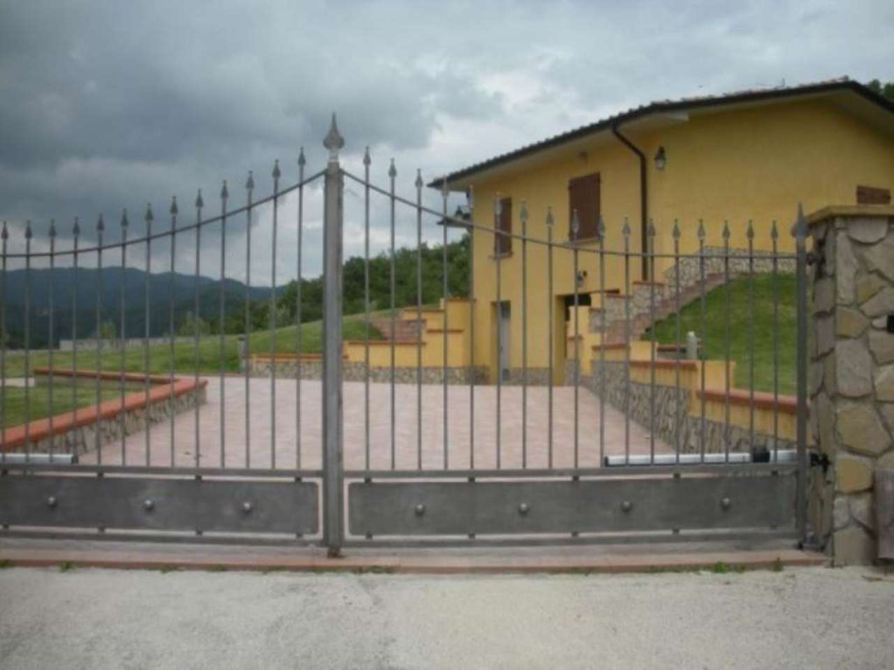 Villa CITTÀ DI CASTELLO vendita   delle Terme OGGI CASA CESATE