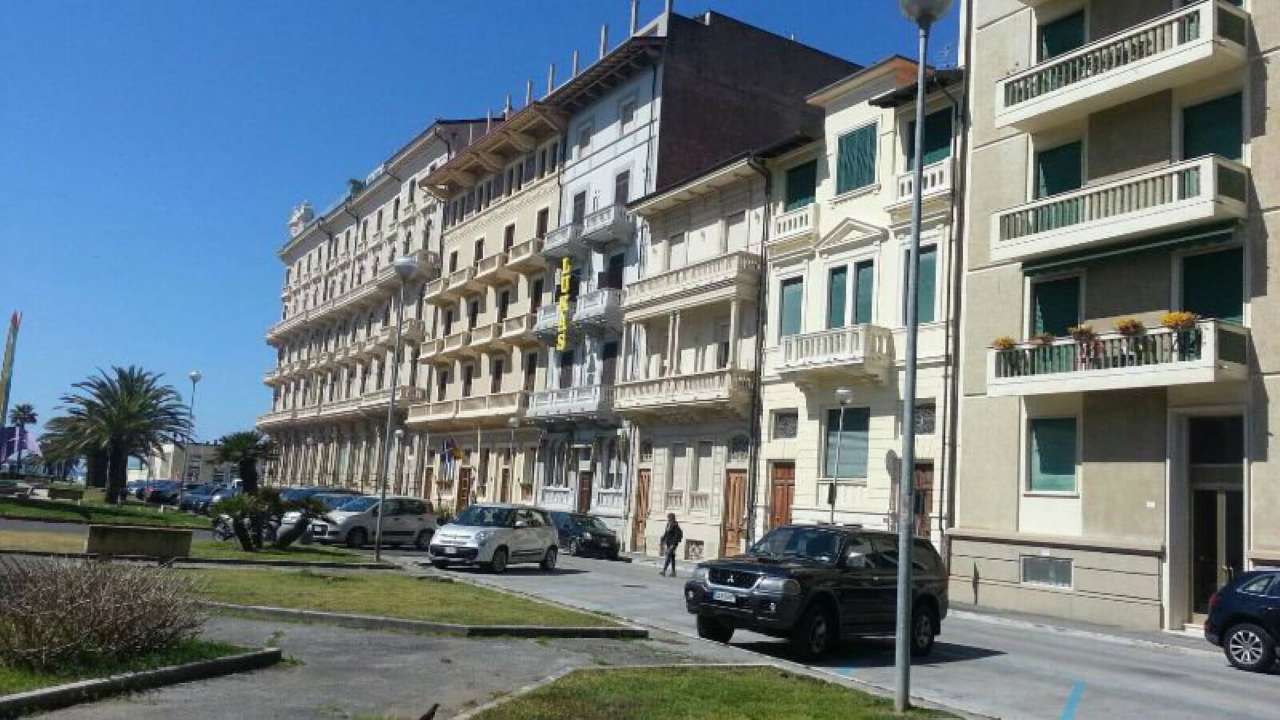  viareggio vendita quart:  casa nord s.a.s.